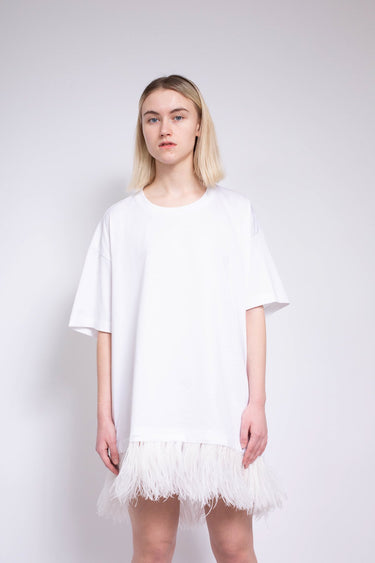 WHITE FEATHER HEM T-SHIRT DRESSWHITE FEATHER HEM T-SHIRT DRESS